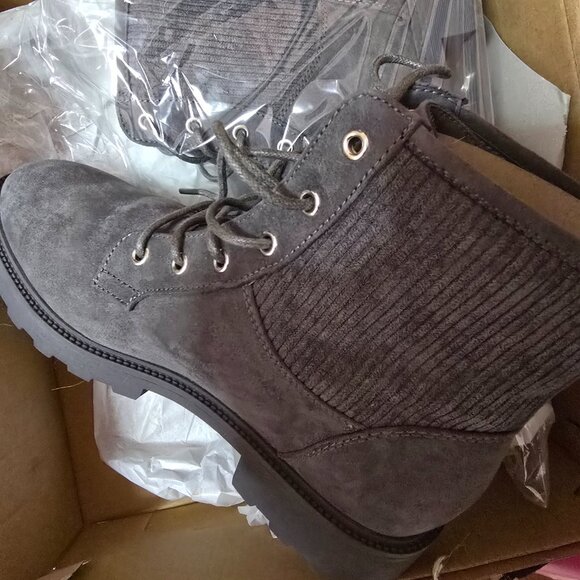 JustFab Demi Knit Lug Sole Combat Boots - Picture 2 of 5